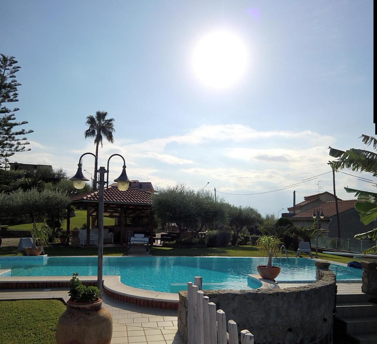 B&B Villa Bency Capo d'Orlando Ngoại thất bức ảnh